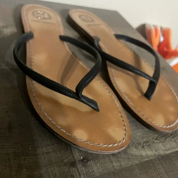 Tory Burch Women sandals size 8 - Picture 4 of 13